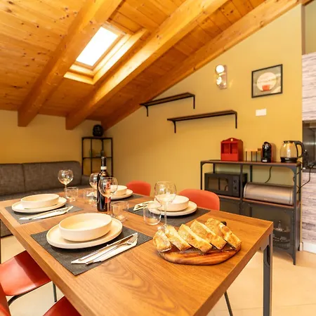 The A-line View A & B With Pool & Garage Lenno