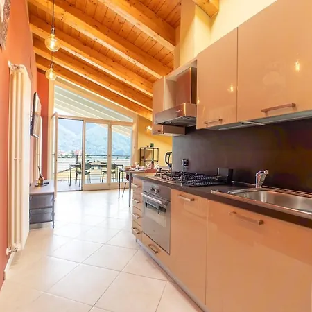 Lejlighed The A-line View A & B With Pool & Garage Lenno